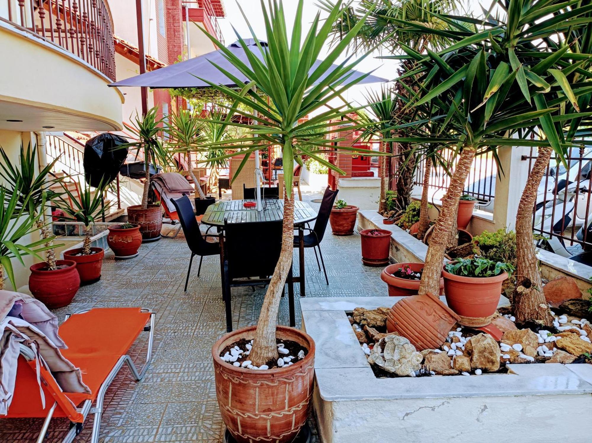 Blue Moon Accommodation Nea Michaniona Ngoại thất bức ảnh